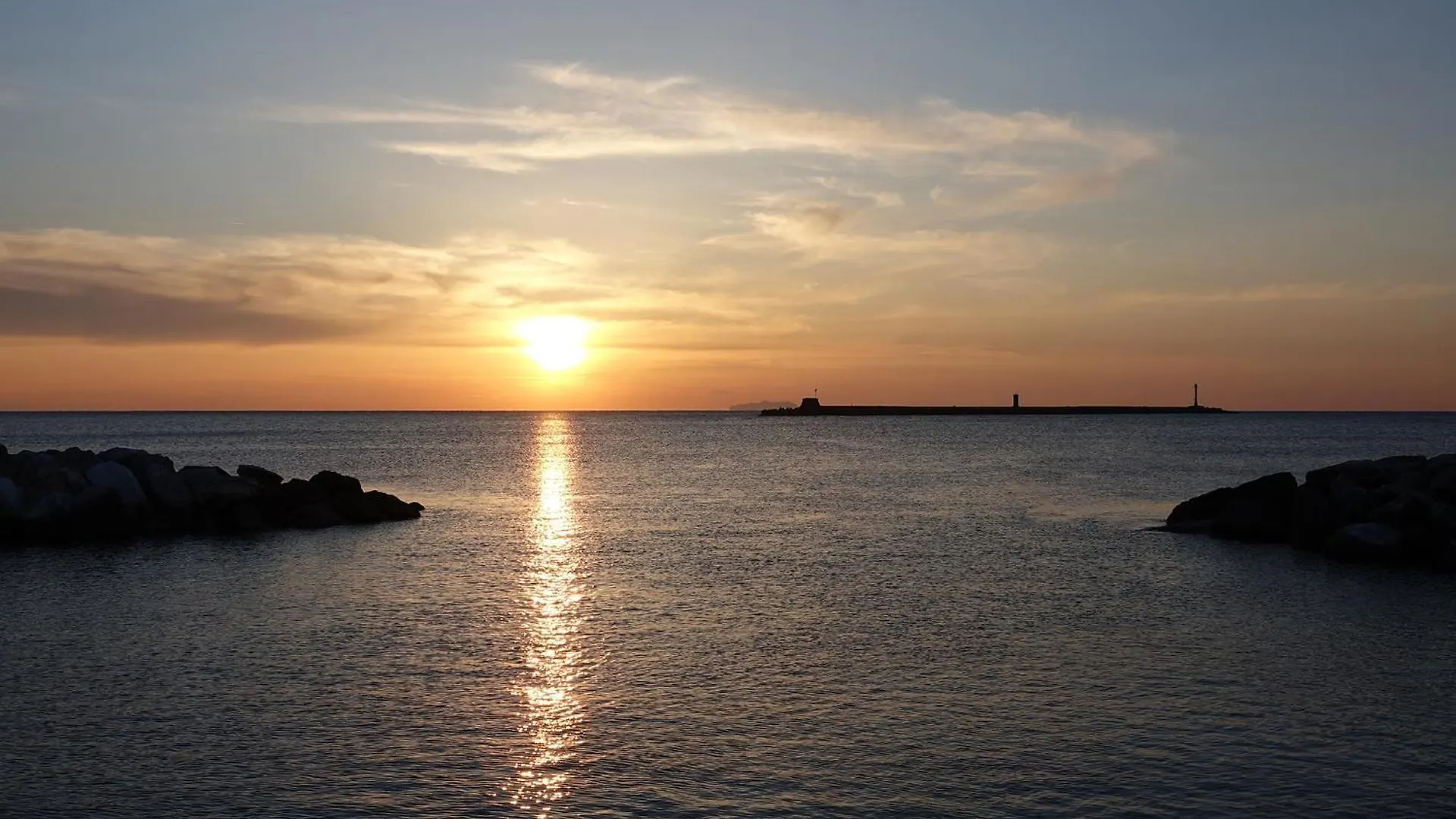 B&B Luce Livorno Centrale 0*,  Italien