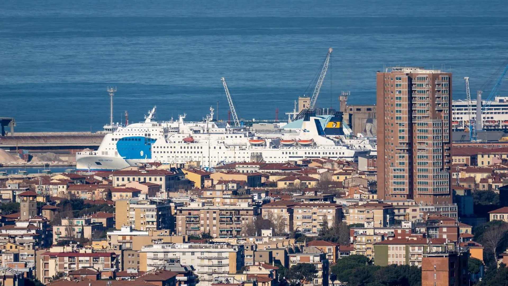 B&B Luce Livorno Centrale